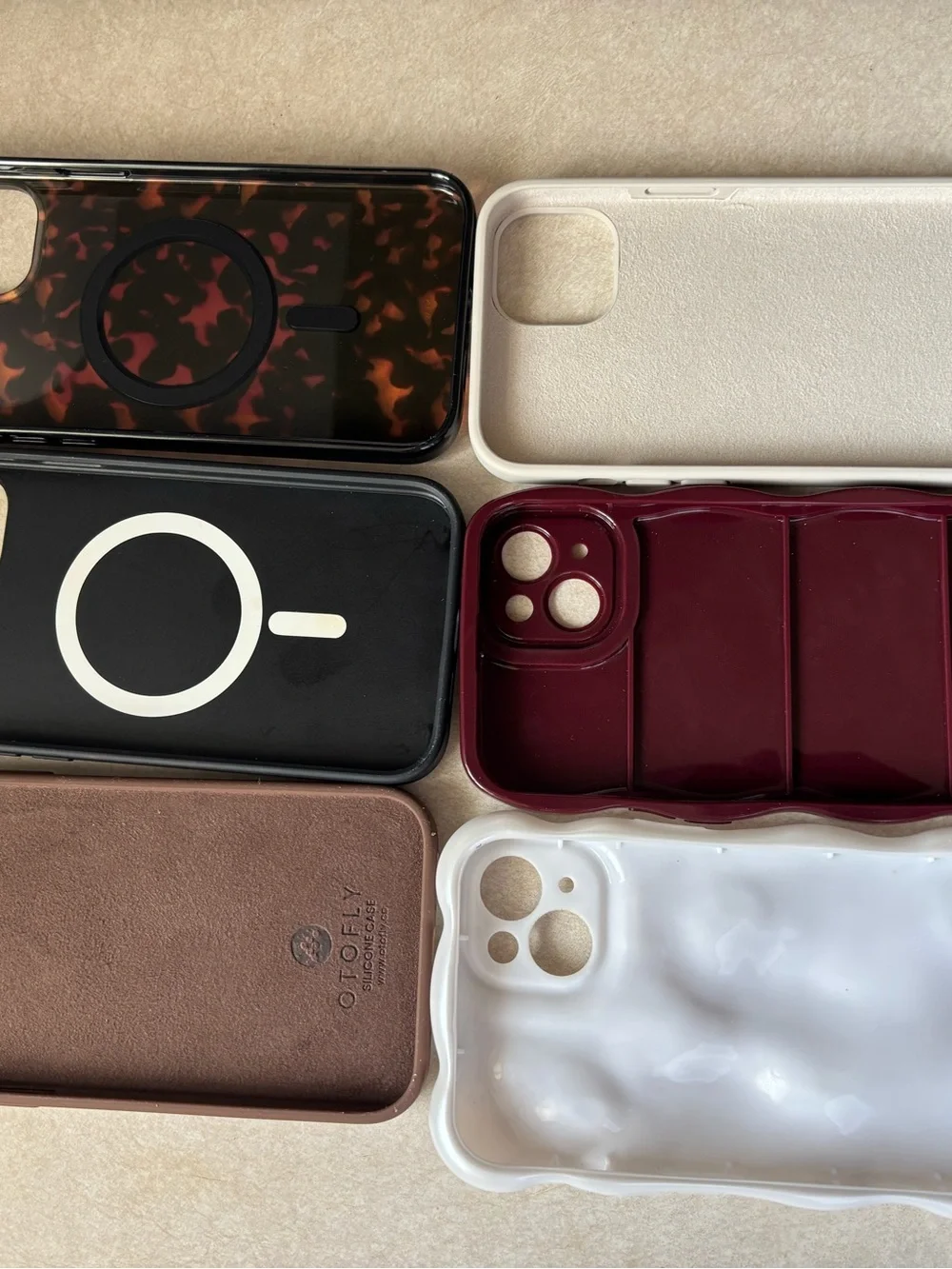 Lot of iphone 15 plus cases